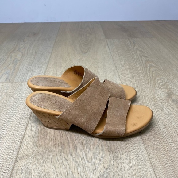 Kirk Ease Double Strap Gold Slip on Sandals - Picture 3 of 5